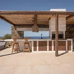 Artoikia Luxury Villas, By Hellocrete