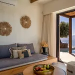 Artoikia Luxury Villas, By Hellocrete Villa *