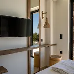 Vila Artoikia Luxury Villas, By Hellocrete *
