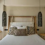 Vila Artoikia Luxury Villas, By Hellocrete