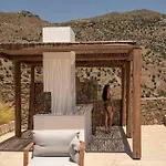 Artoikia Luxury Villas, By Hellocrete *