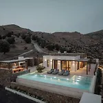 Vila Artoikia Luxury Villas, By Hellocrete