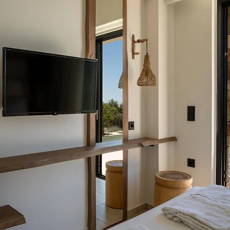 Villa Artoikia Luxury Villas, By Hellocrete *