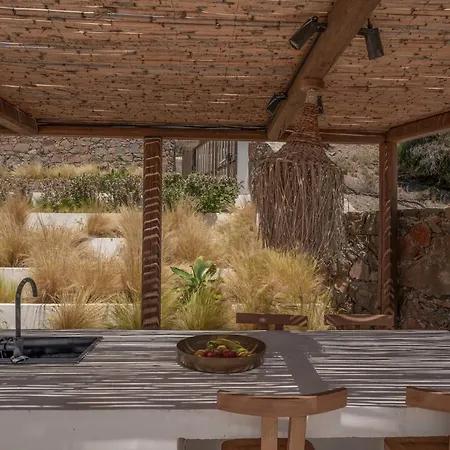 Artoikia Luxury Villas, By Hellocrete * Retimno