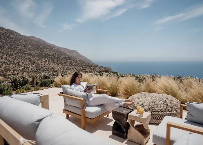 Artoikia Luxury Villas, By Hellocrete * Rethymno