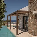 Artoikia Luxury Villas, By Hellocrete *
