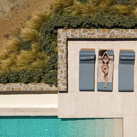 Artoikia Luxury Villas, By Hellocrete Villa