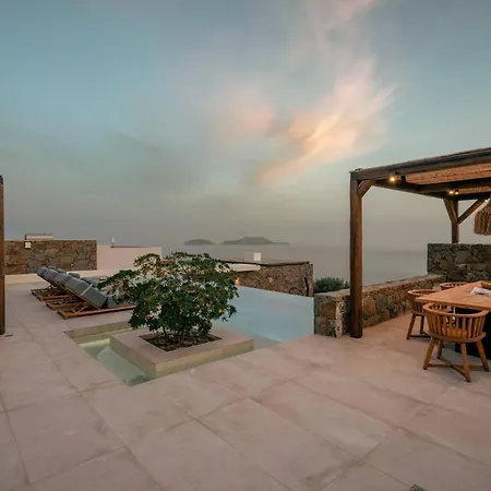 Artoikia Luxury Villas, By Hellocrete Villa *