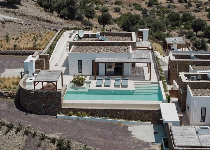 Artoikia Luxury Villas, By Hellocrete *