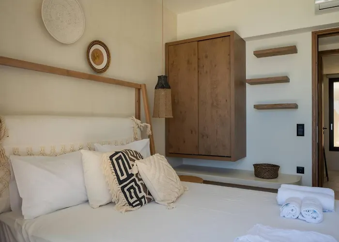 Artoikia Luxury Villas, By Hellocrete Rethymno