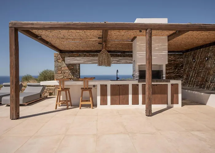 Artoikia Luxury Villas, By Hellocrete